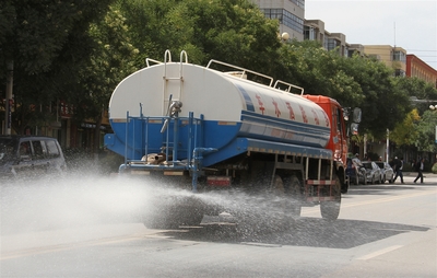 2018新款洒水车上市 洒水车价格多少钱
